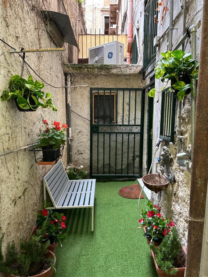 Апартаменты La Casa Di Rocco Неаполь Экстерьер фото